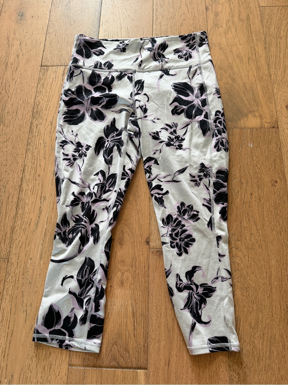 Cropped Floral Athleta Leggings